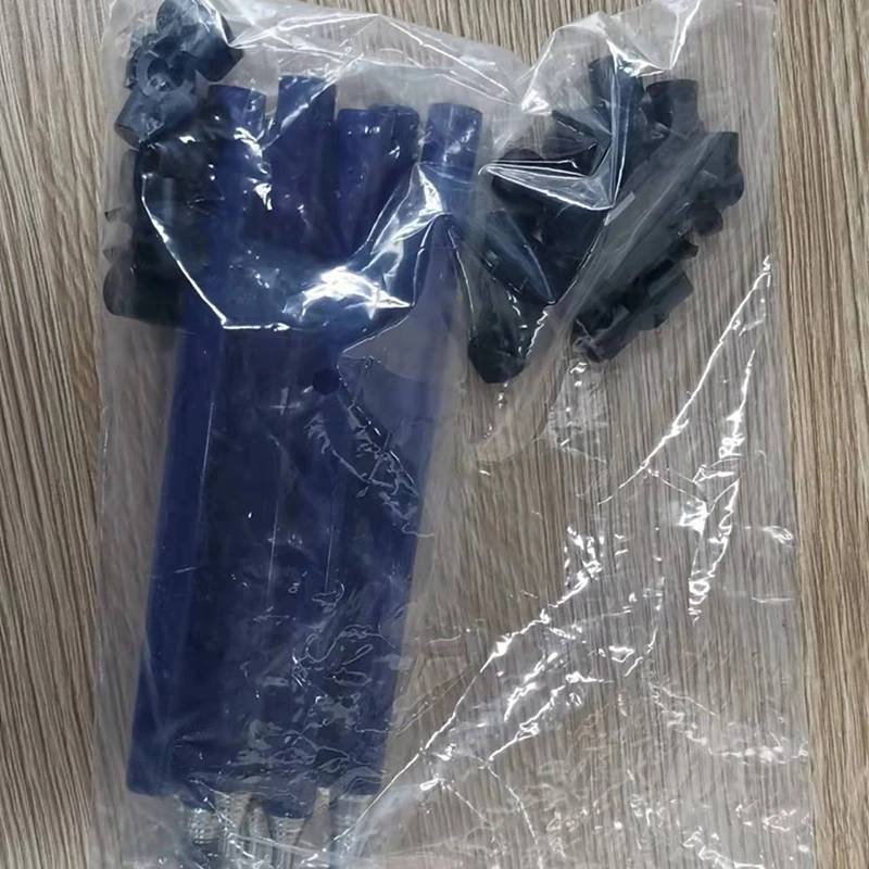 16 (8) 16 (8)