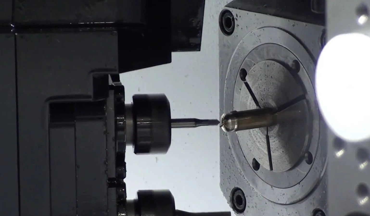  CNC milling